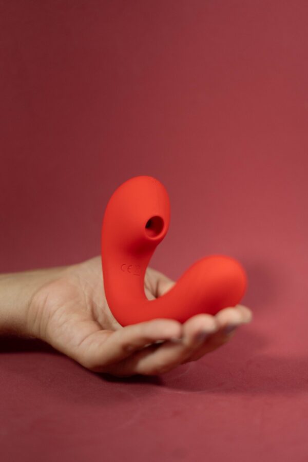 Vibrador Myra Recarregável com Pulsação e Ponto G - Image 2